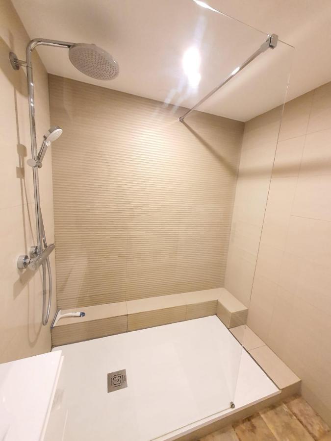 Residence St Marc - Centre Ville - Wifi Quimper Bagian luar foto